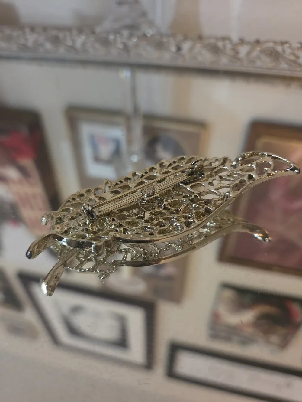 Vintage Gold Tone Filigree Brooch